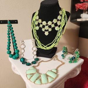 Vintage necklace and bracelet bundle set